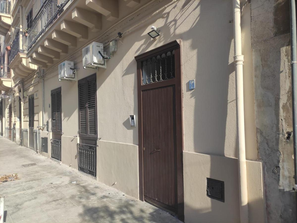 A Casa Da Chiara Appartement Palermo Buitenkant foto