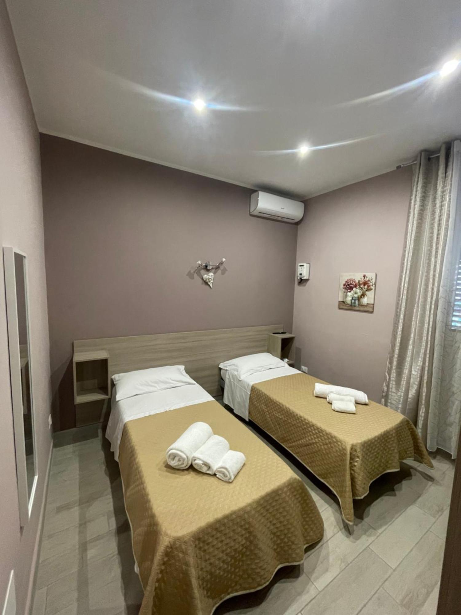 A Casa Da Chiara Appartement Palermo Buitenkant foto